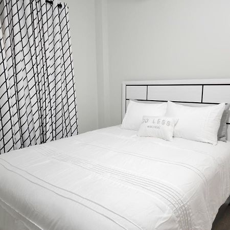 Room For Rent In Apartment Hartford Eksteriør billede