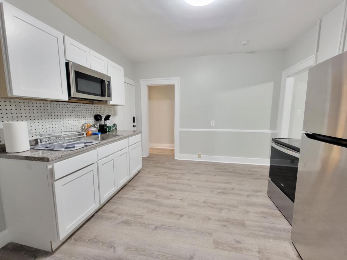 Room For Rent In Apartment Hartford Eksteriør billede