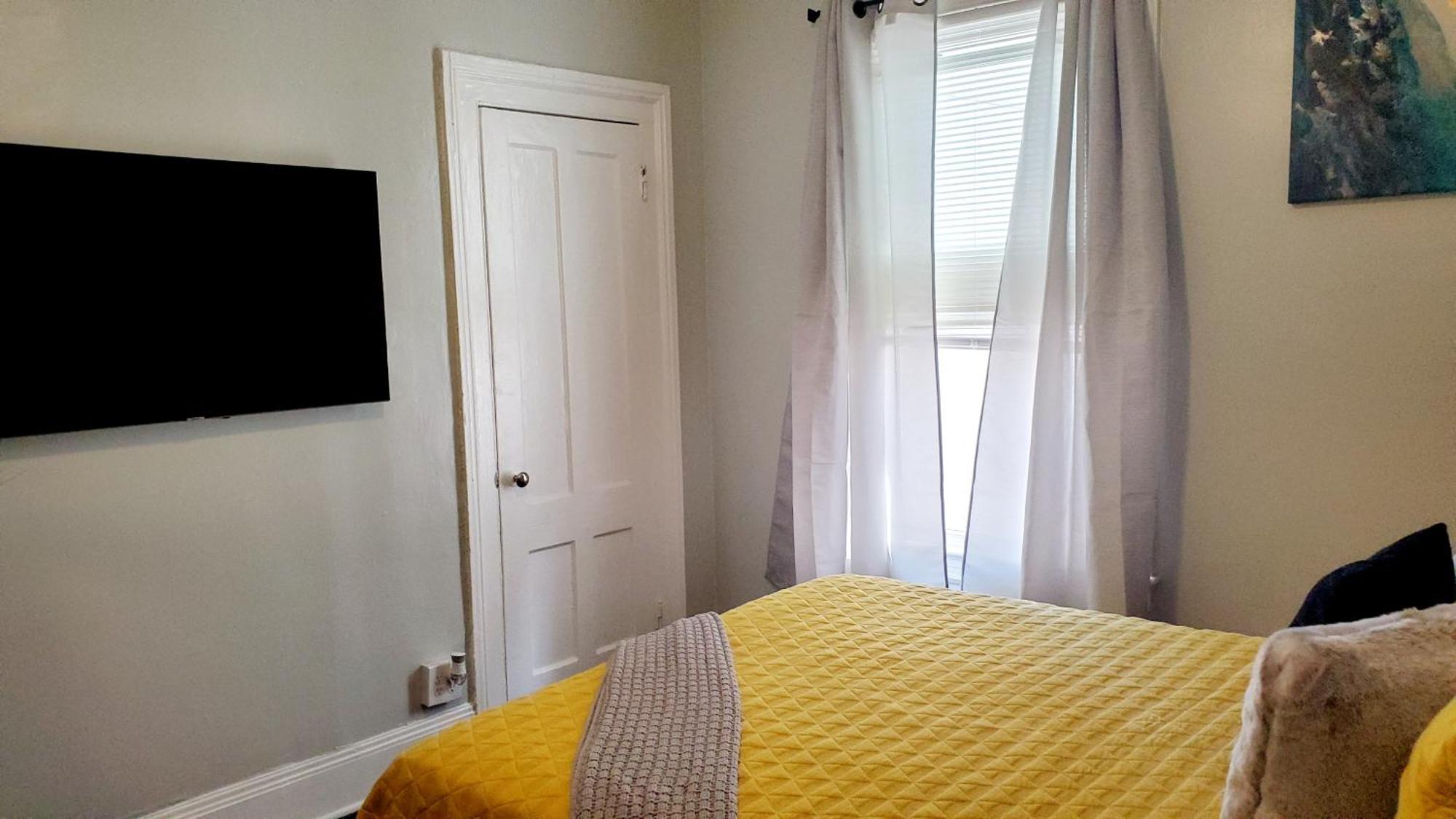Room For Rent In Apartment Hartford Eksteriør billede
